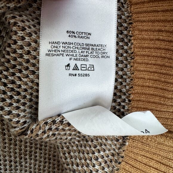 Express Women's XS Fitted Crewneck Sweater Leopard Print Soft Stretchy Tan Black - Picture 10 of 14